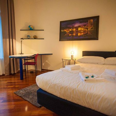 Апартаменты Italianflat - Via Mazzini Верона Экстерьер фото